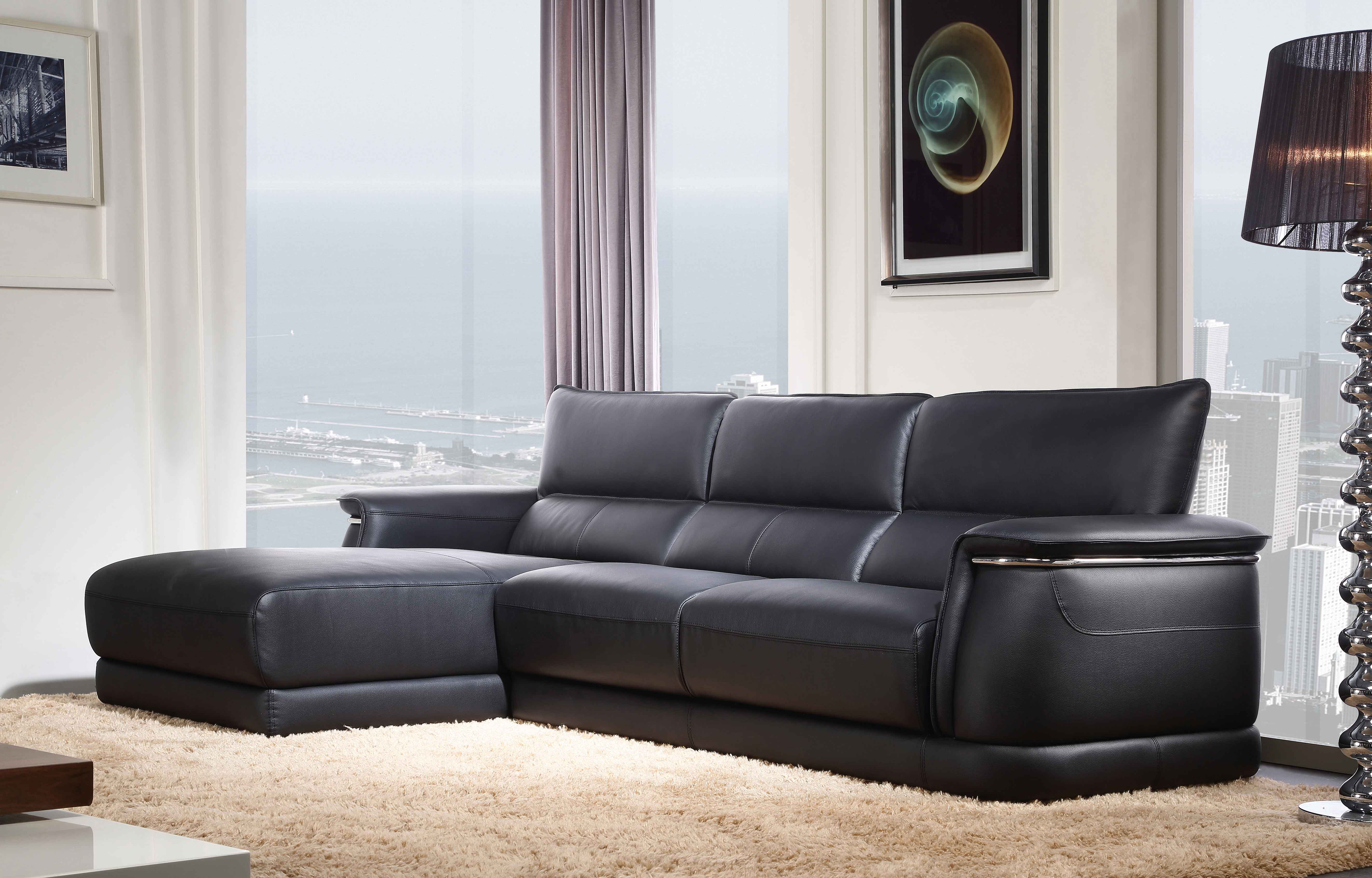  LEATHER SOFA  RL1317