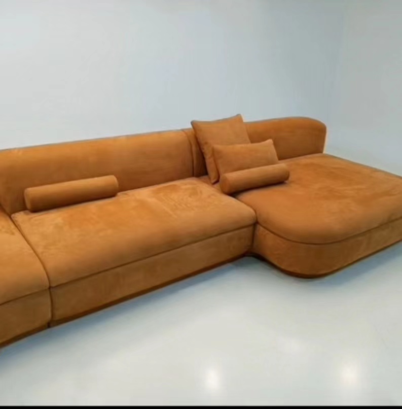 布艺沙发的弹性材料质量影响着舒适和使用寿命